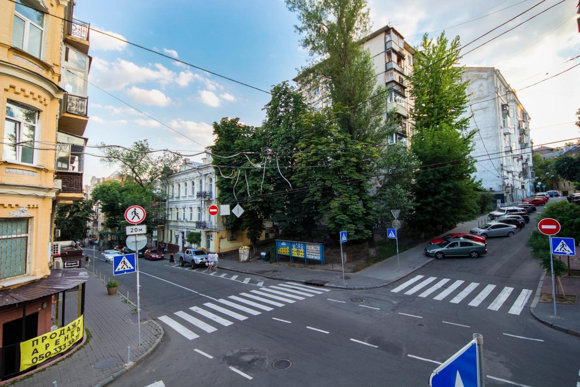 Dayflat Apartments Khreschatyk Kyiv Exterior photo